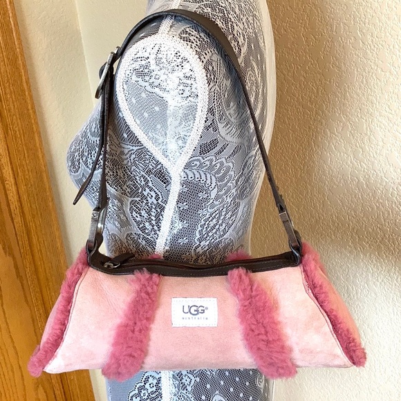 Pink uggs purse hotsell